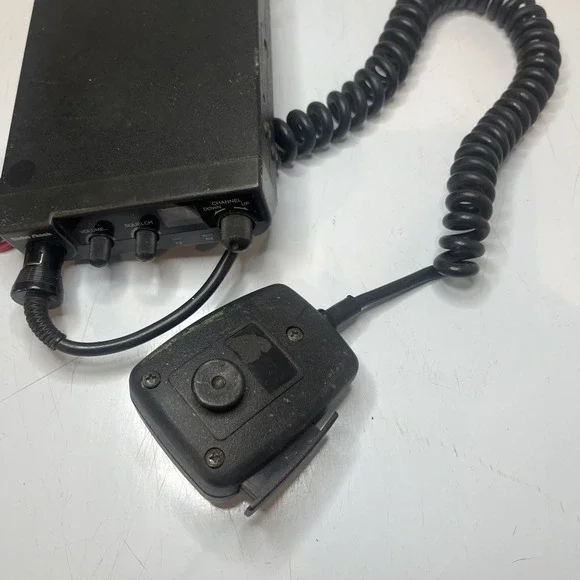 RADIO SHACK TRC-464 21-1554 With Mic - Picture 5 of 10